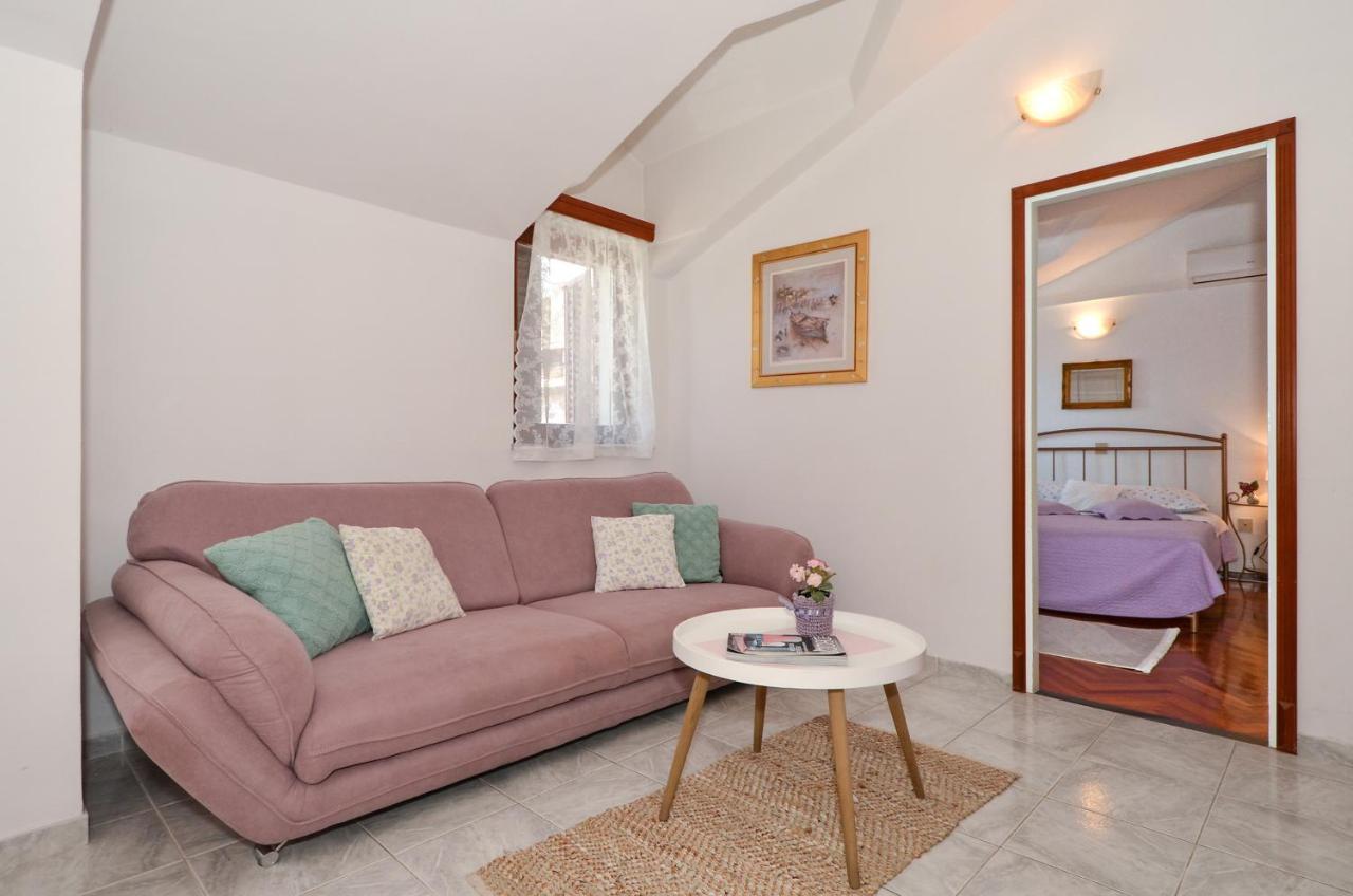 Apartmani Basic 1 Σπλιτ Εξωτερικό φωτογραφία
