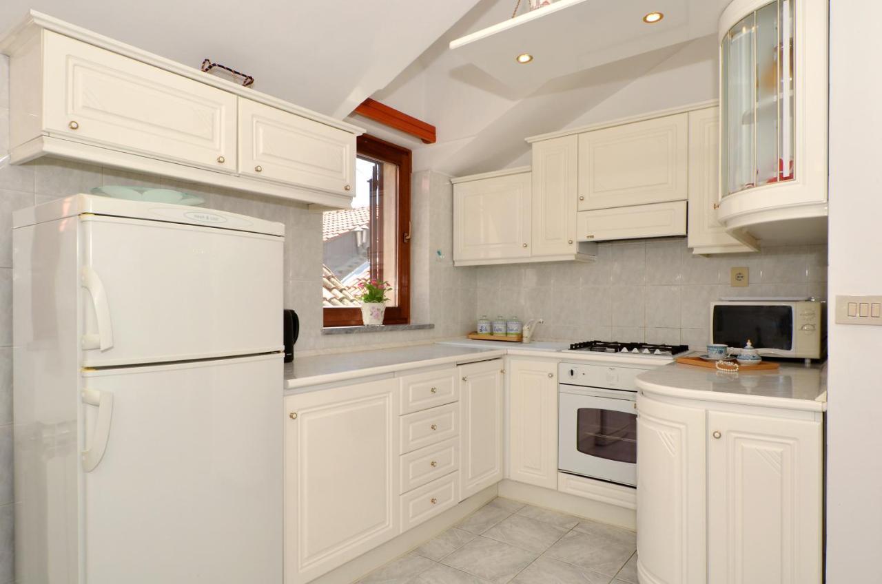 Apartmani Basic 1 Σπλιτ Εξωτερικό φωτογραφία